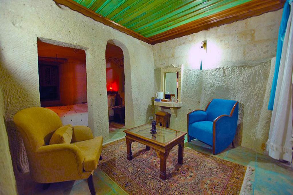 Blue Valley Cave Hotel Юргюп Стая снимка