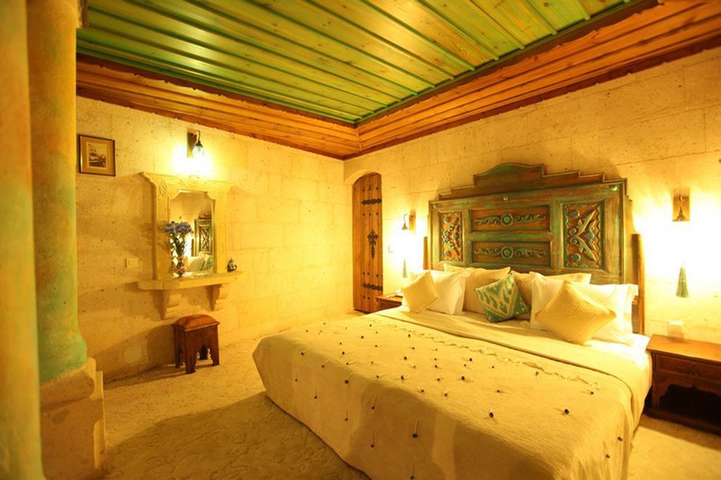 Blue Valley Cave Hotel Юргюп Стая снимка